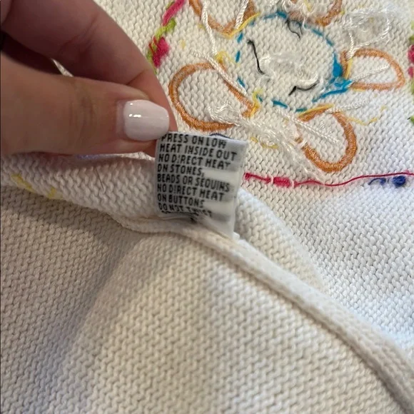 Vintage White Short Sleeve Cardigan Sweater Colorful Insects π π π¦ π π·οΈ π» - Picture 9 of 16